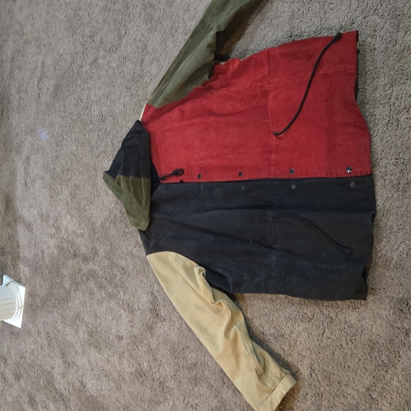 Red and Black Lightweight Shirt Jacket with Sporty Design